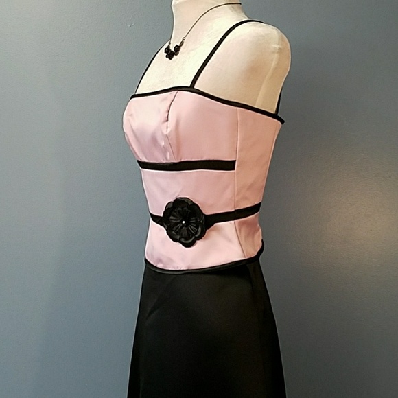 JESSICA MCCLINTOCK Pink & black 2 piece gown - Picture 3 of 5